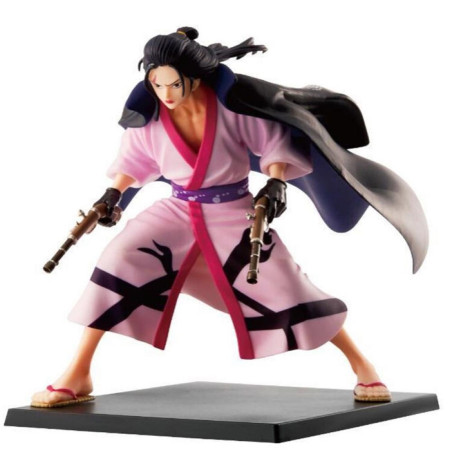 Figure ichibansho one piece the nine red scabbards is here izou