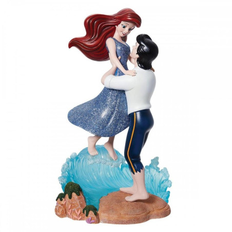 Figura decorativa enesco disney la sirenita ariel y el prncipe eric en ola