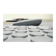 Logitech Pebble Keys 2 K380s