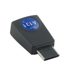iGo A131 adattatore e invertitore Nero