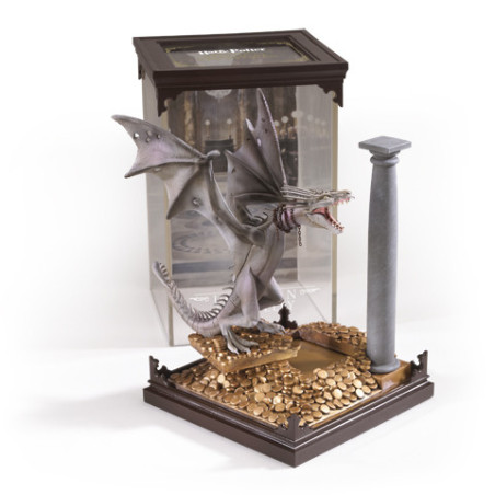 Figura the noble collection harry potter criaturas magicas dragon ucraniano ironbelly