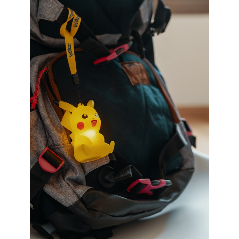 Lampara led teknofun madcow entertainment pokemon pikachu 9 cm