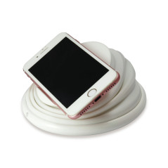 Conceptronic GORGON02W Caricabatterie per dispositivi mobili Universale Bianco USB Carica wireless Ricarica rapida Interno