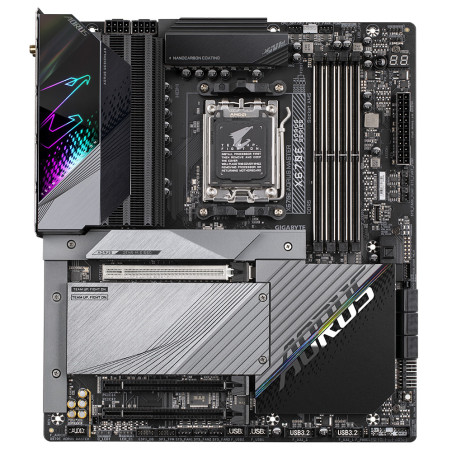 GIGABYTE X670E AORUS MASTER scheda madre AMD X670 Socket AM5 ATX