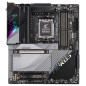 GIGABYTE X670E AORUS MASTER scheda madre AMD X670 Socket AM5 ATX GIGABYTE X670E AORUS MASTER scheda madre AMD X670 Socket AM5 ATX