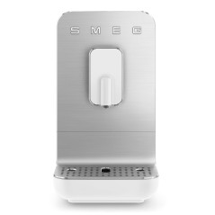 Smeg Macchina da Caffè Automatica lancia vapore Collezione Aesthetic – Bianco – BCC11WHMEU