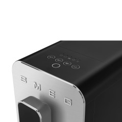 Smeg Macchina da Caffè Automatica lancia vapore Collezione Aesthetic – Nero – BCC12BLMEU