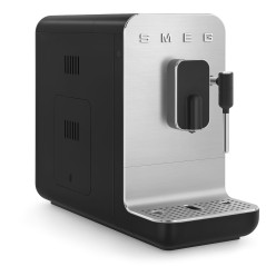 Smeg Macchina da Caffè Automatica lancia vapore Collezione Aesthetic – Nero – BCC12BLMEU